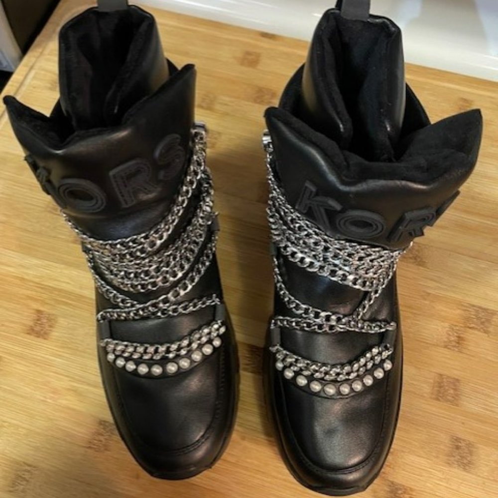NWOT - Michael Kors Cassia leather Boot - SIZE 6 - Picture 13 of 16